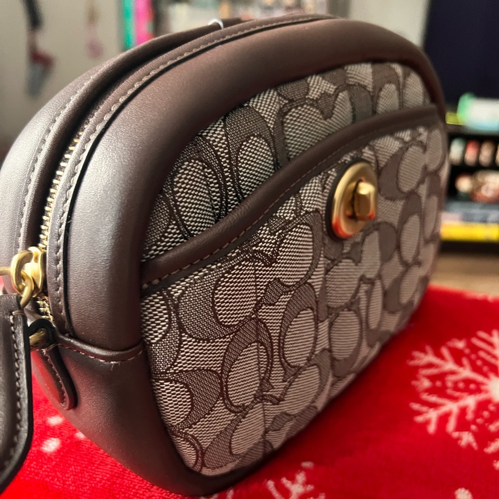 Coach crossbody